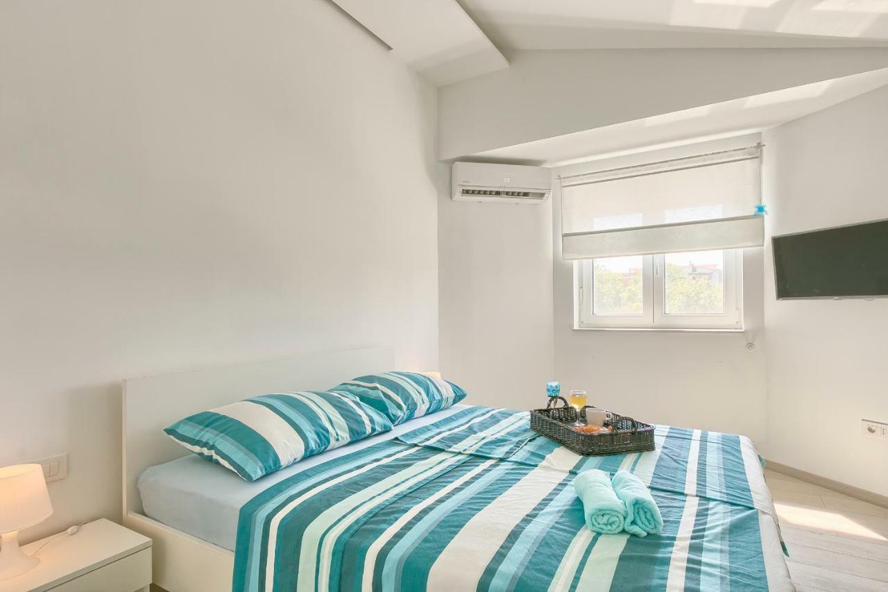 Holiday Home Nikol Pula Exterior foto
