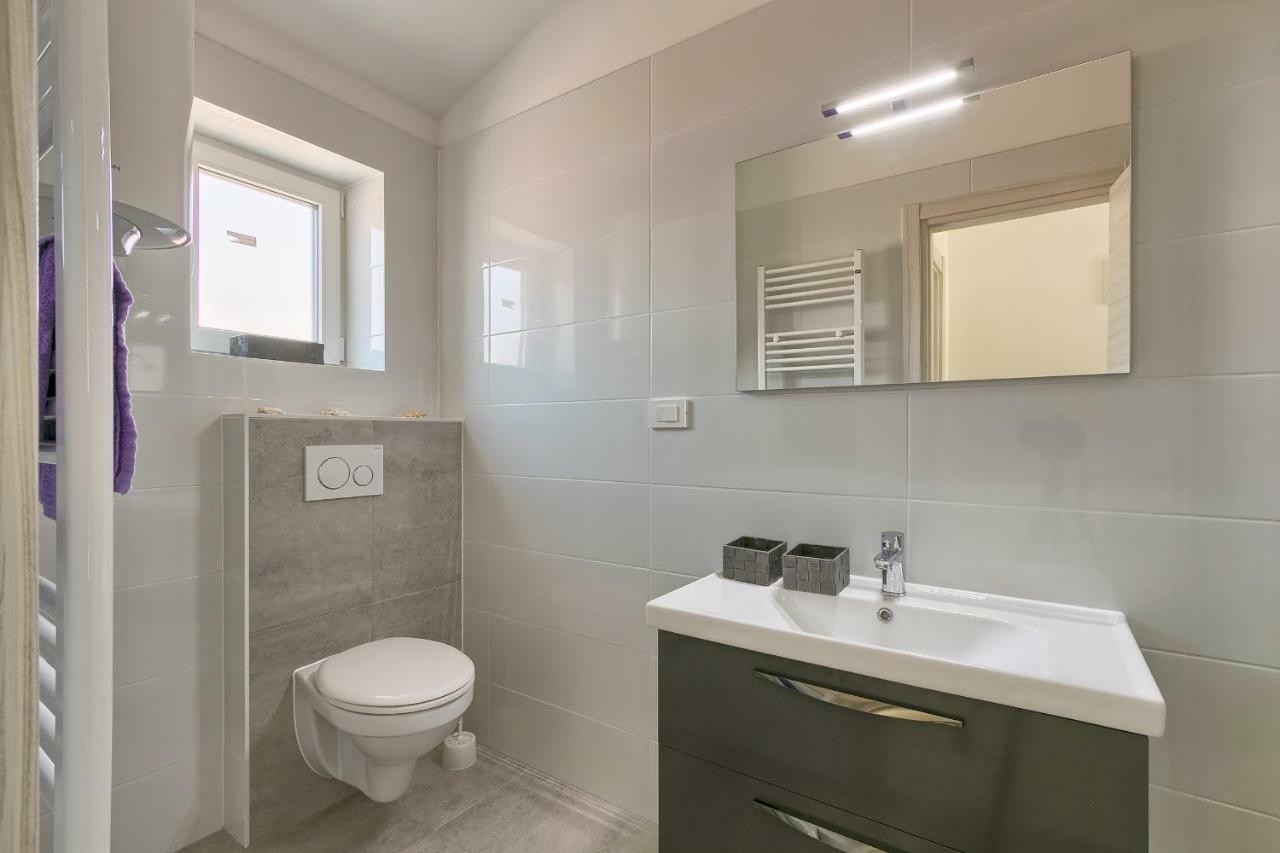 Holiday Home Nikol Pula Exterior foto