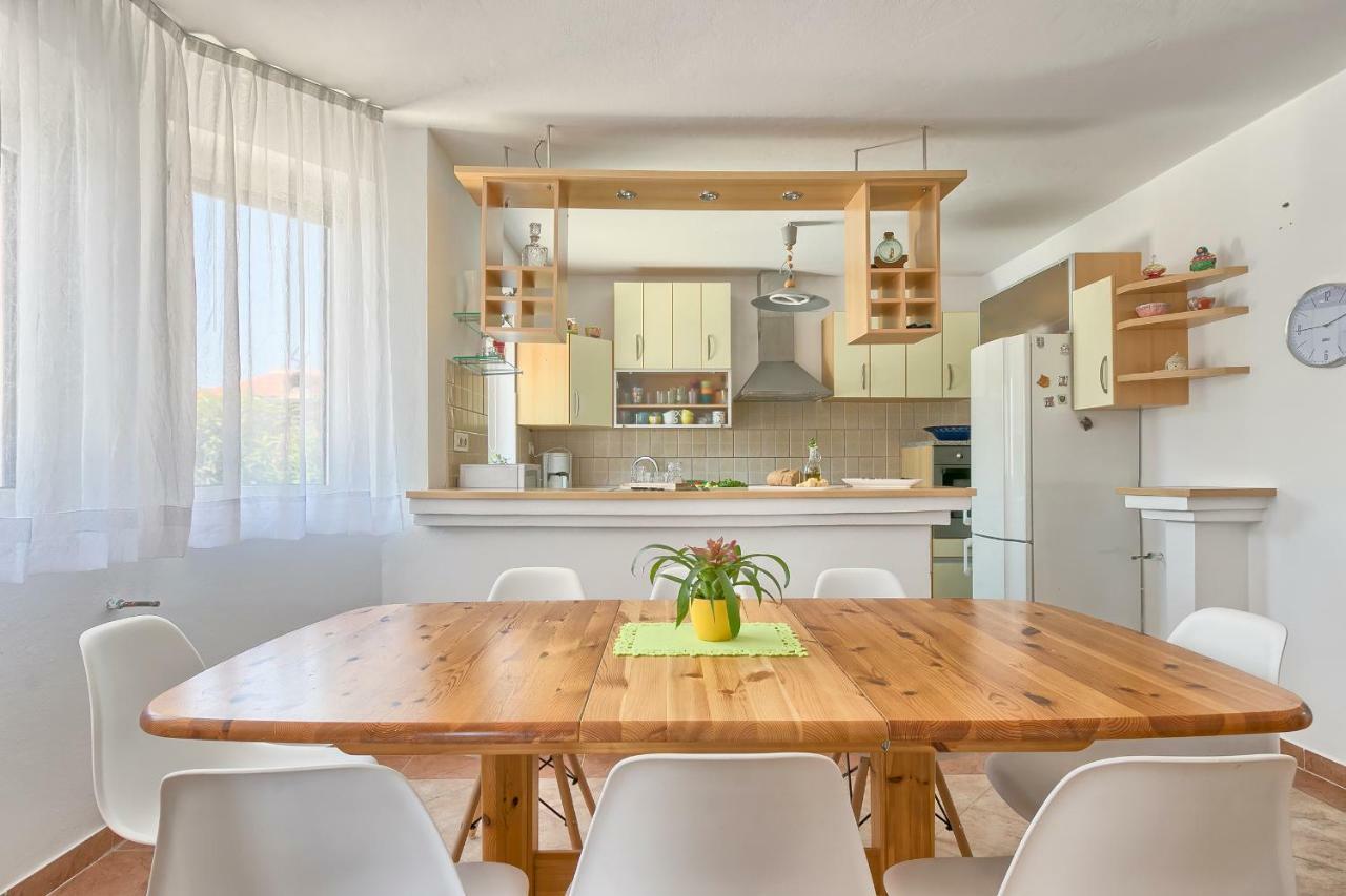 Holiday Home Nikol Pula Exterior foto